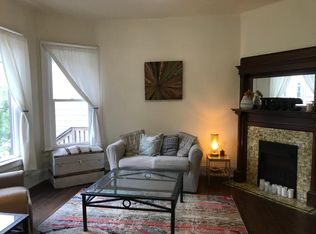 2008 N Cambridge Ave, Milwaukee, WI 53202