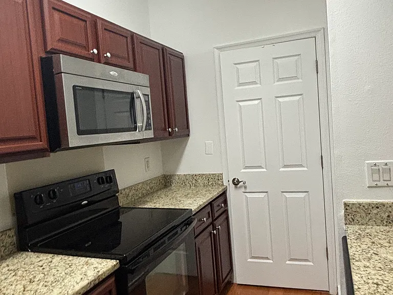 3904 Penderview Dr #727 — Photo 9