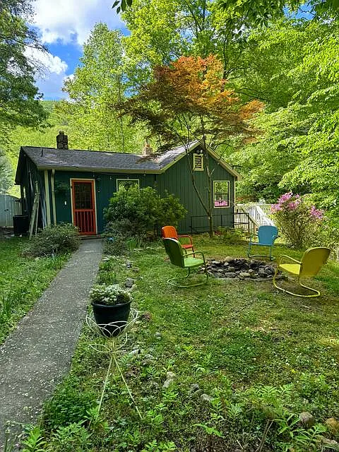 5250 Old Virginia Springs Rd