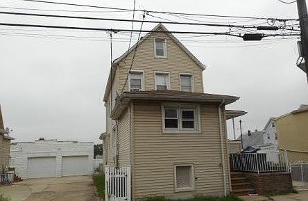 2nd image of 618-620 Carlock Ave