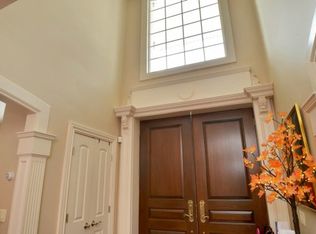 1134 Buckingham Rd, Fort Lee, NJ 07024