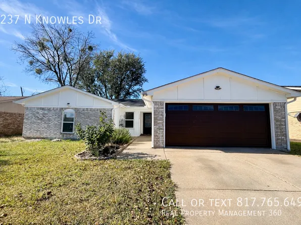 1237 N Knowles Dr, Saginaw, TX 76179