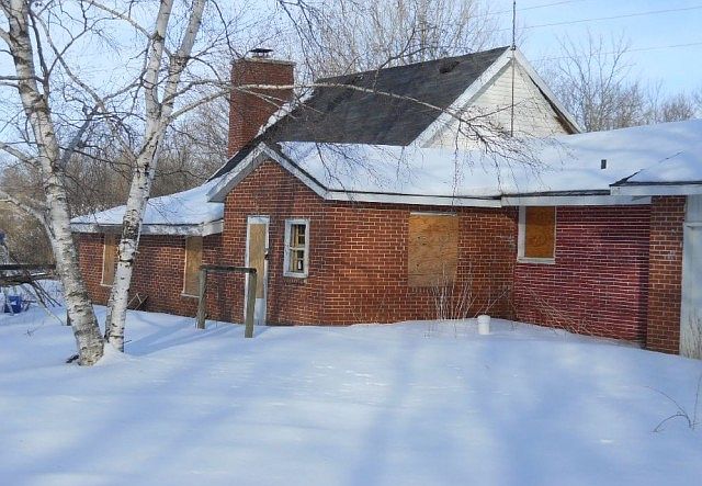 2nd image of 2104 Stanley Mill Rd