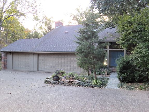 2nd image of 64 Wildwood Ln