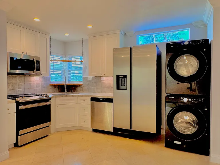 11815 Darlington Ave #1 — Photo 4