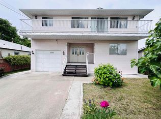 12751 115a Ave, Surrey, BC V3V 3R3