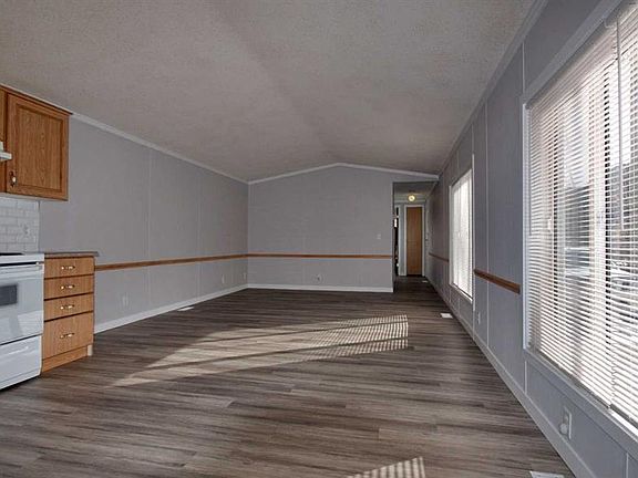 3rd image of 6101 S 20th Ave #33
