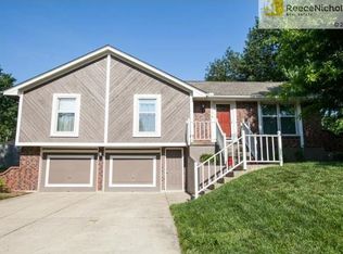 7408 Harvard Dr, Raytown, MO 64133