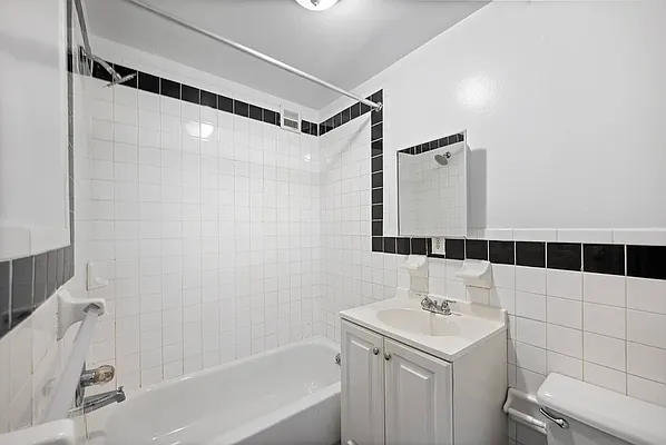 Rented by Living New York | media 16