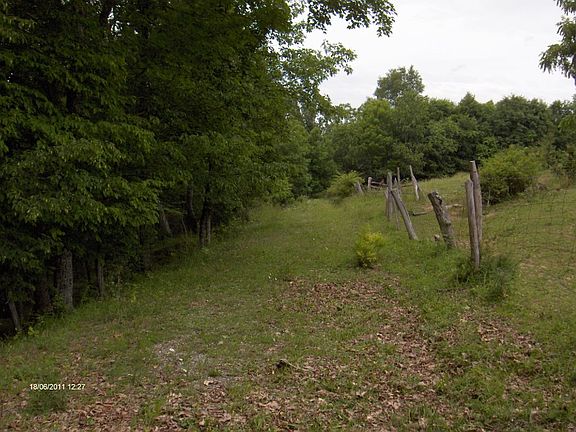 2nd image of 178 Lonesome Dove Rd