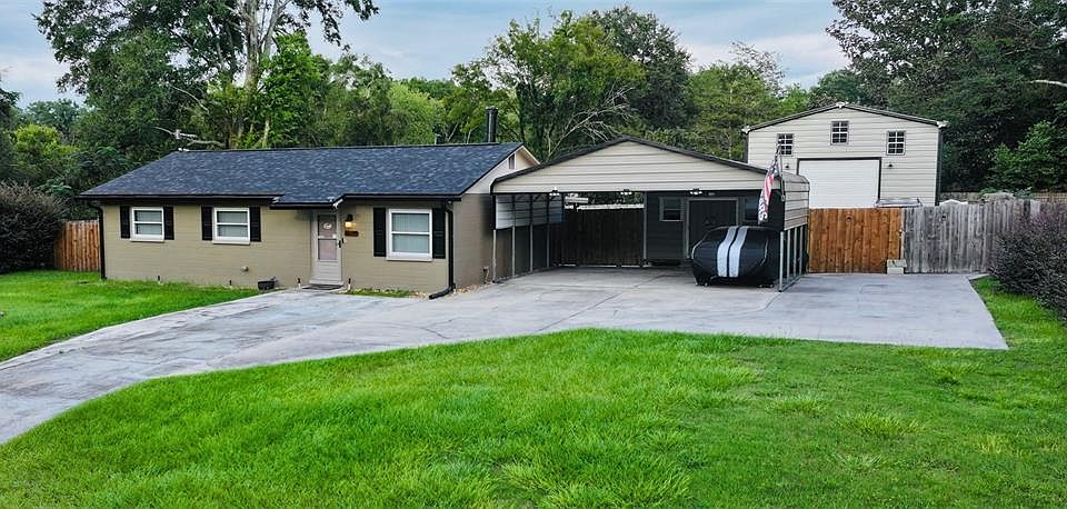1st image of 18143 NW 251ST TERRACE