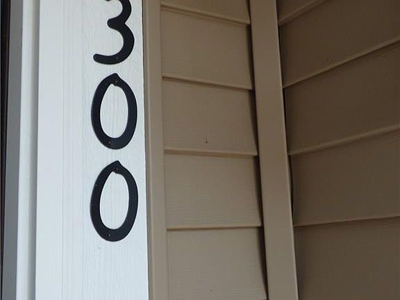 3rd image of 12035 Zircon Ln Unit 300