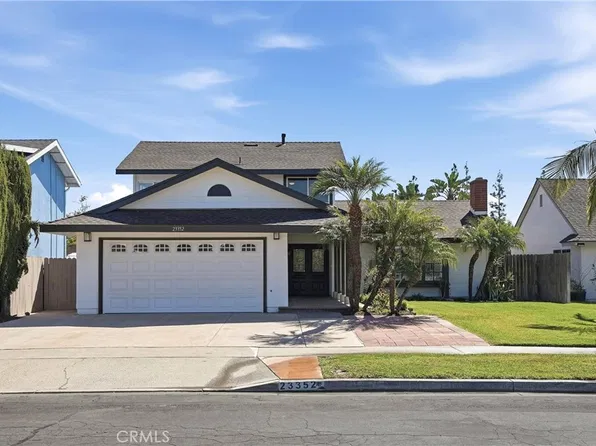 23352 El Perro St, Lake Forest, CA 92630
