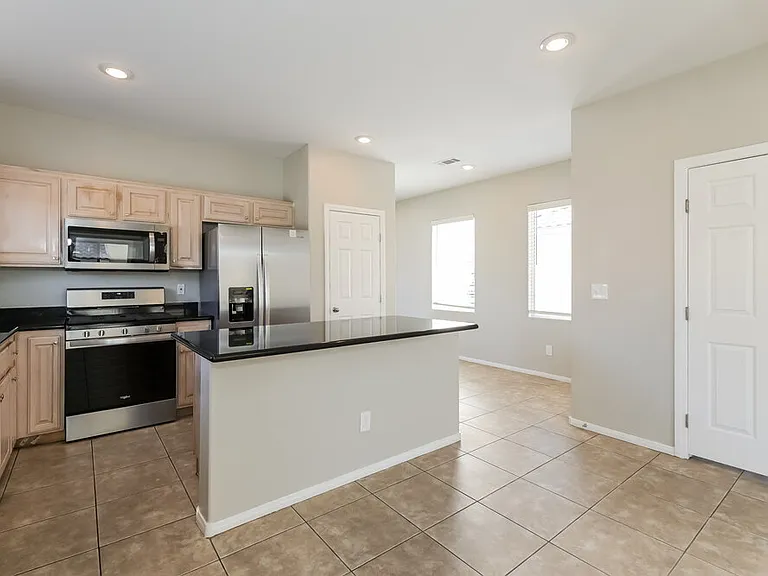 10807 Scotch Rose St — Photo 7