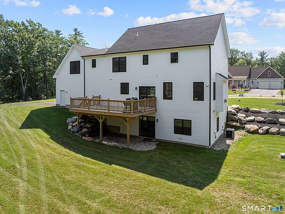 3rd image of 100 Gavitt Road