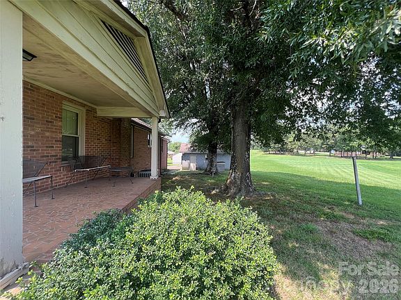 4th image of 28331 Canton Rd