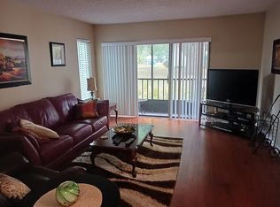 2600 Pine Ridge Way N #B-1, Palm Harbor, FL 34684
