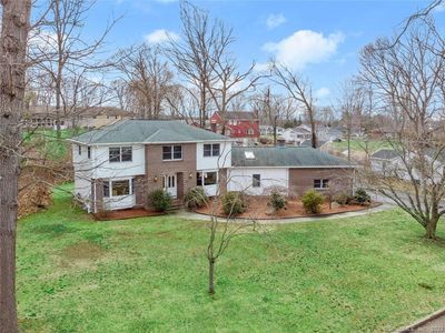 10 Indian Woods Road, Branford, CT, 06405