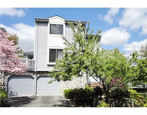 2 Snowbell Ct photo 1