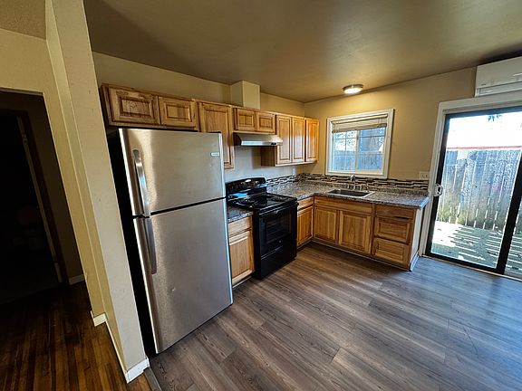 2nd image of 13945 SE Division St