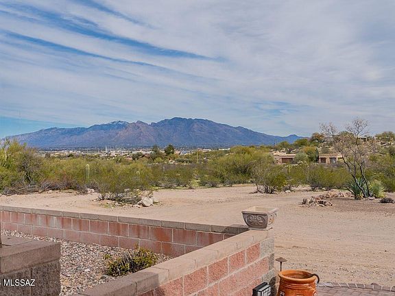 5th image of 6061 N Desert Foothills Dr