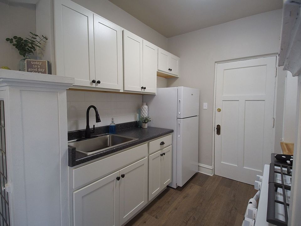 1st image of 1717 E Newton Ave APT 9