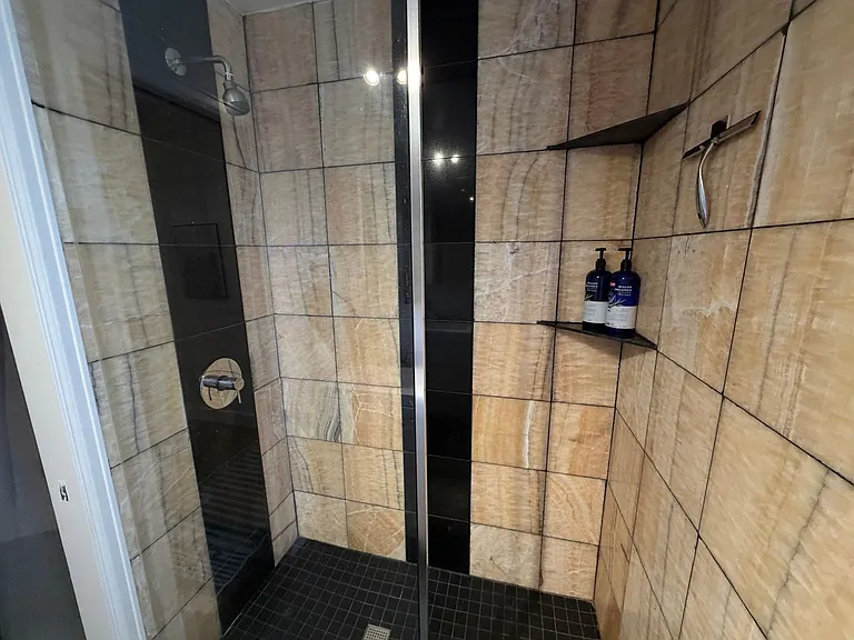 1100 Colorado Blvd #306 — Photo 13