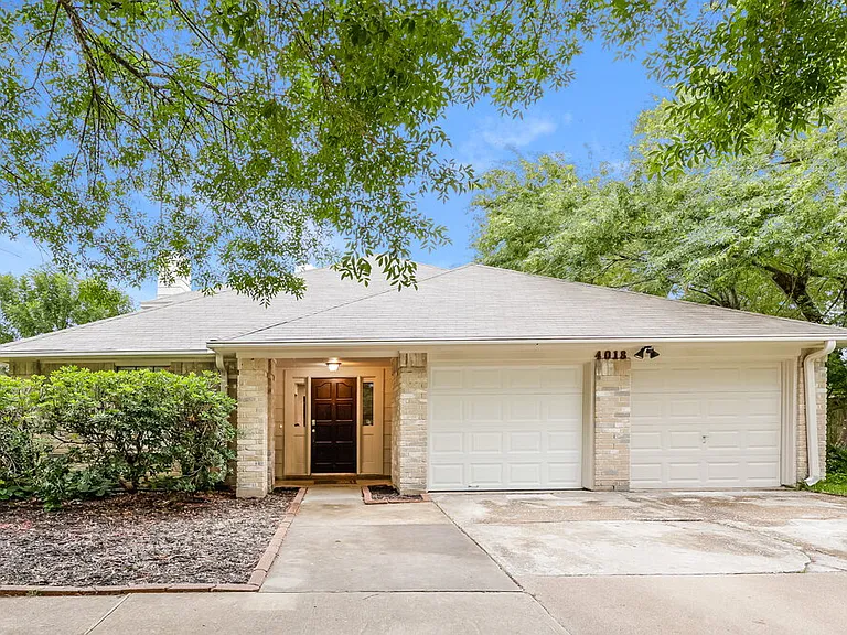 4018 Oakrun Dr — Photo 1