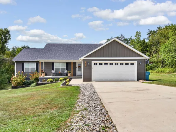 60 Capitol Dr, Crossville, TN 38555