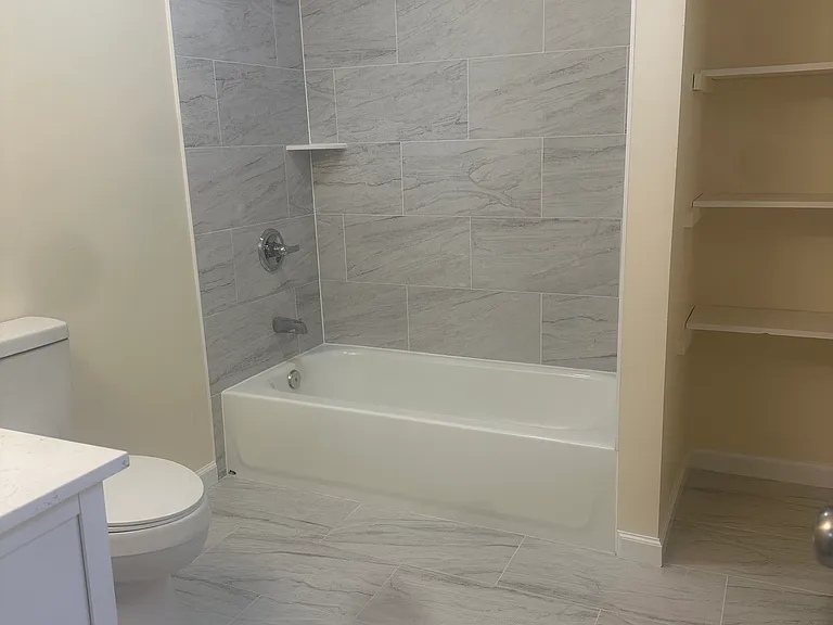 16 N Main St #1 — Photo 8