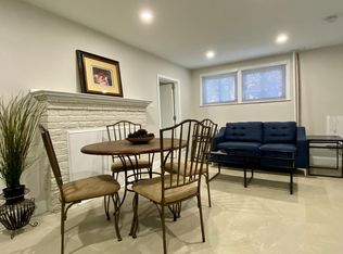 300 Emerson St NW #1, Washington, DC 20011