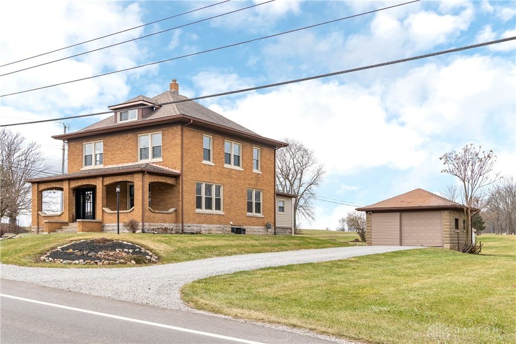 Real estate listing image
