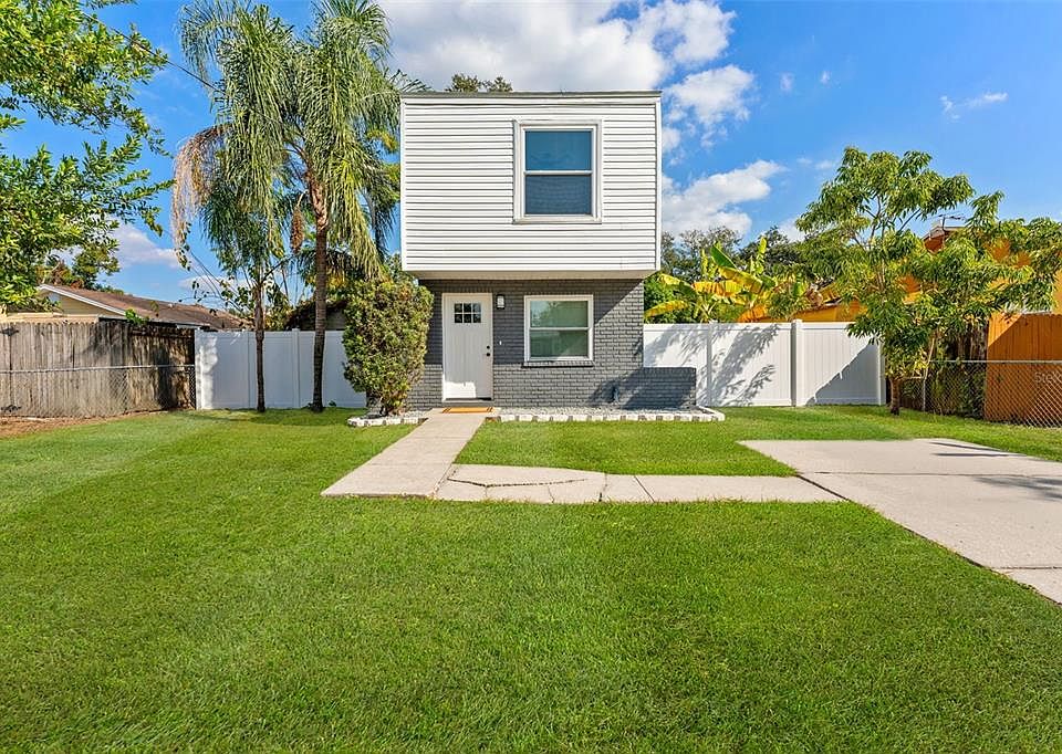 1st image of 8737 N TANGERINE PLACE