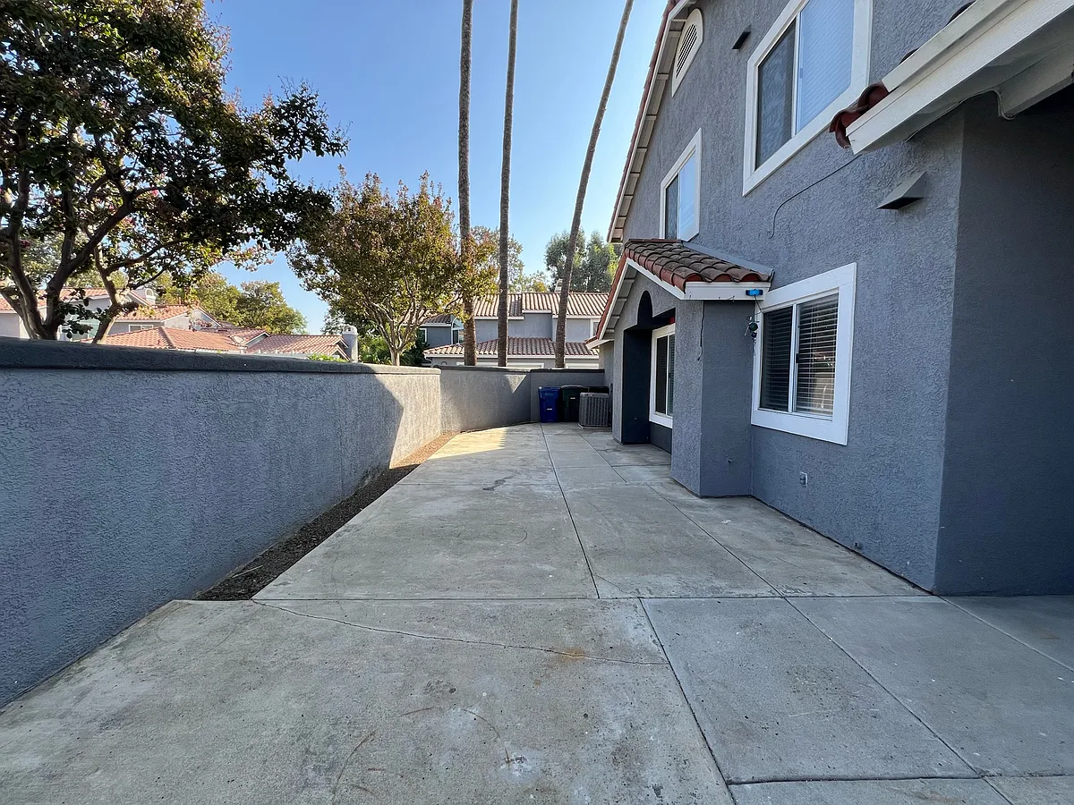 Building Photo - 2901 Snow Creek Ln
