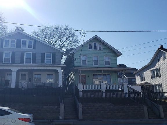 3rd image of 15 Center Ave