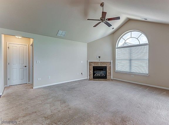 3rd image of 619 Handel Ln