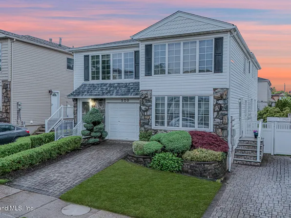 520 Eltingville Blvd, Staten Island, NY 10312