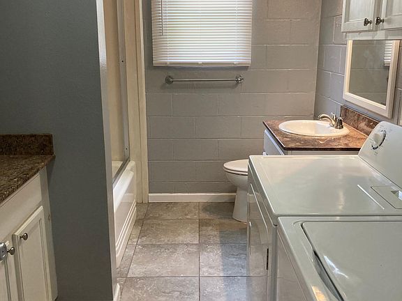 Bathroom with Washer/Dryer & Folding Area