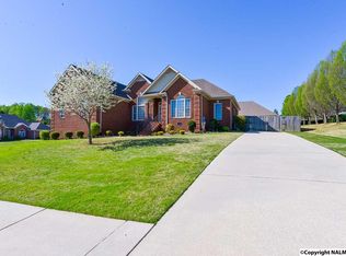 115 Sunstone Ter, Huntsville, AL 35806