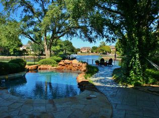 318 Shorewood Ct, Coppell, TX 75019
