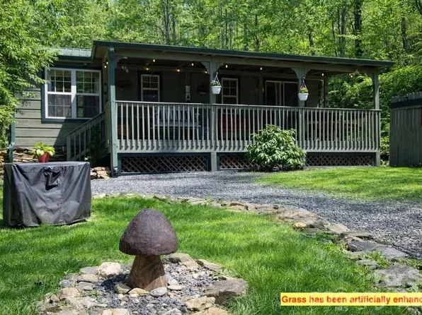 307 Dancing Leaf, Bakersville, NC 28705