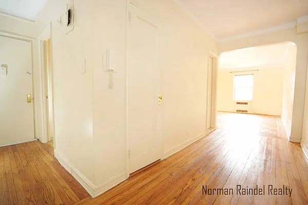 Rented by Norman Raindel, LREB | media 1