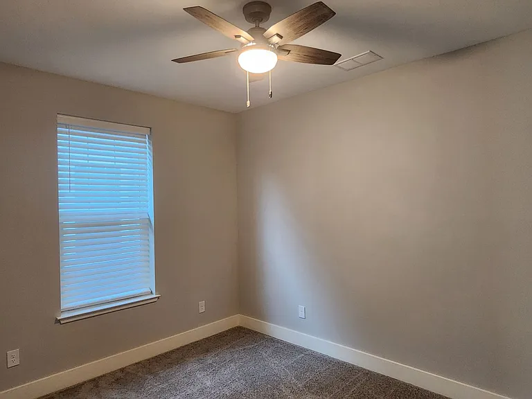 1083 Harrison Bayou Dr — Photo 8