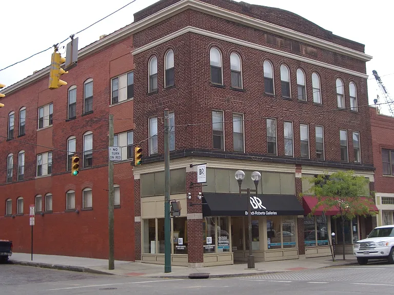 638 N High St — Photo 20