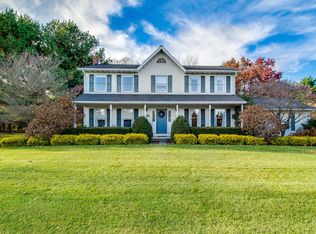 16607 Bahner Ct, Mount Airy, MD 21771