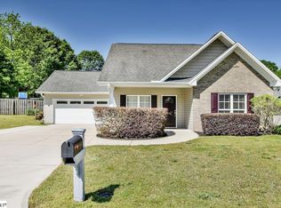 111 Gwinn St, Simpsonville, SC 29681