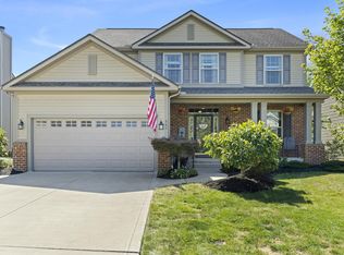 561 Fields Meadow Dr, Sunbury, OH 43074