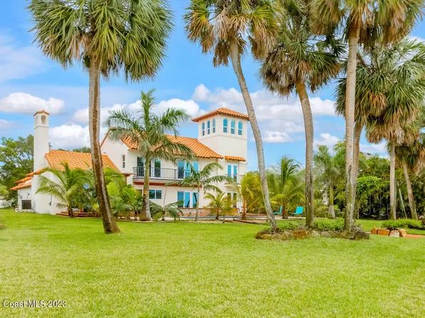 2230 N Riverside Dr, Indialantic, FL 32903