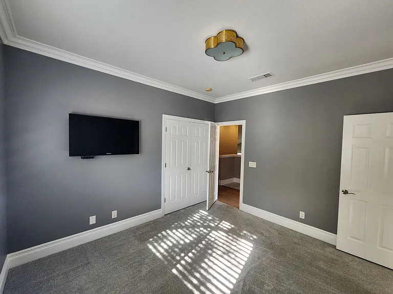 9516 Royal Lamb Dr — Photo 58
