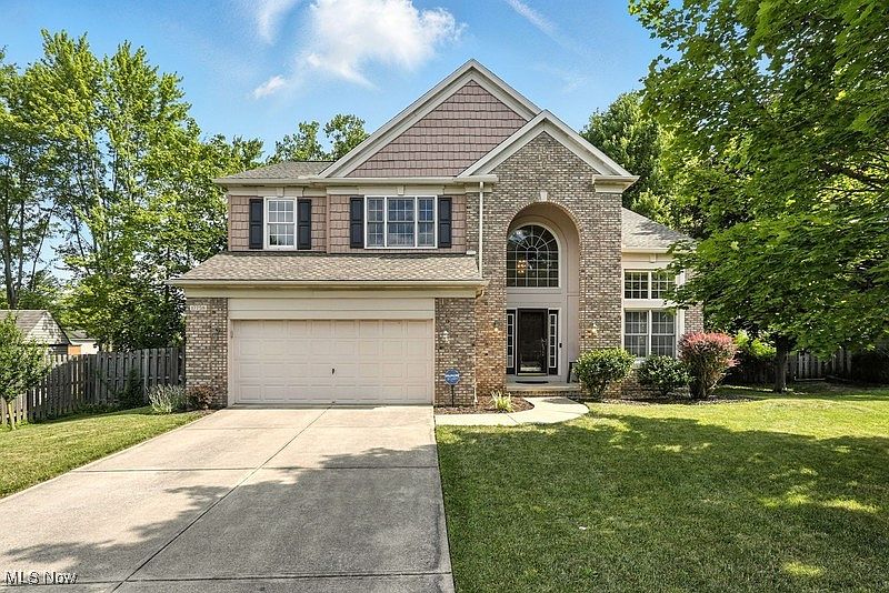 1st image of 17758 Lyon Ln